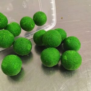 Appât Silure bouillette équilibrées THON/FOIE 24mm AC CARPE BAITS