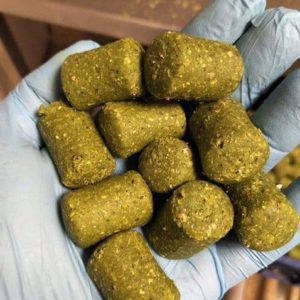 Appât Silure DUMBELL surdosées THON/ FOIE AC CARPE BAITS